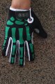 Skull Cycling Gloves black and green (2)